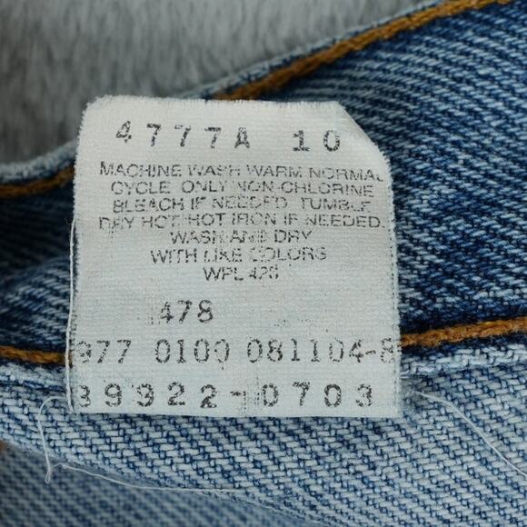 Vintage Levis 977 Jean Shorts Womens 18W 8" Inseam Jorts Y2K Baggy‎ Grunge Mom - Picture 11 of 12